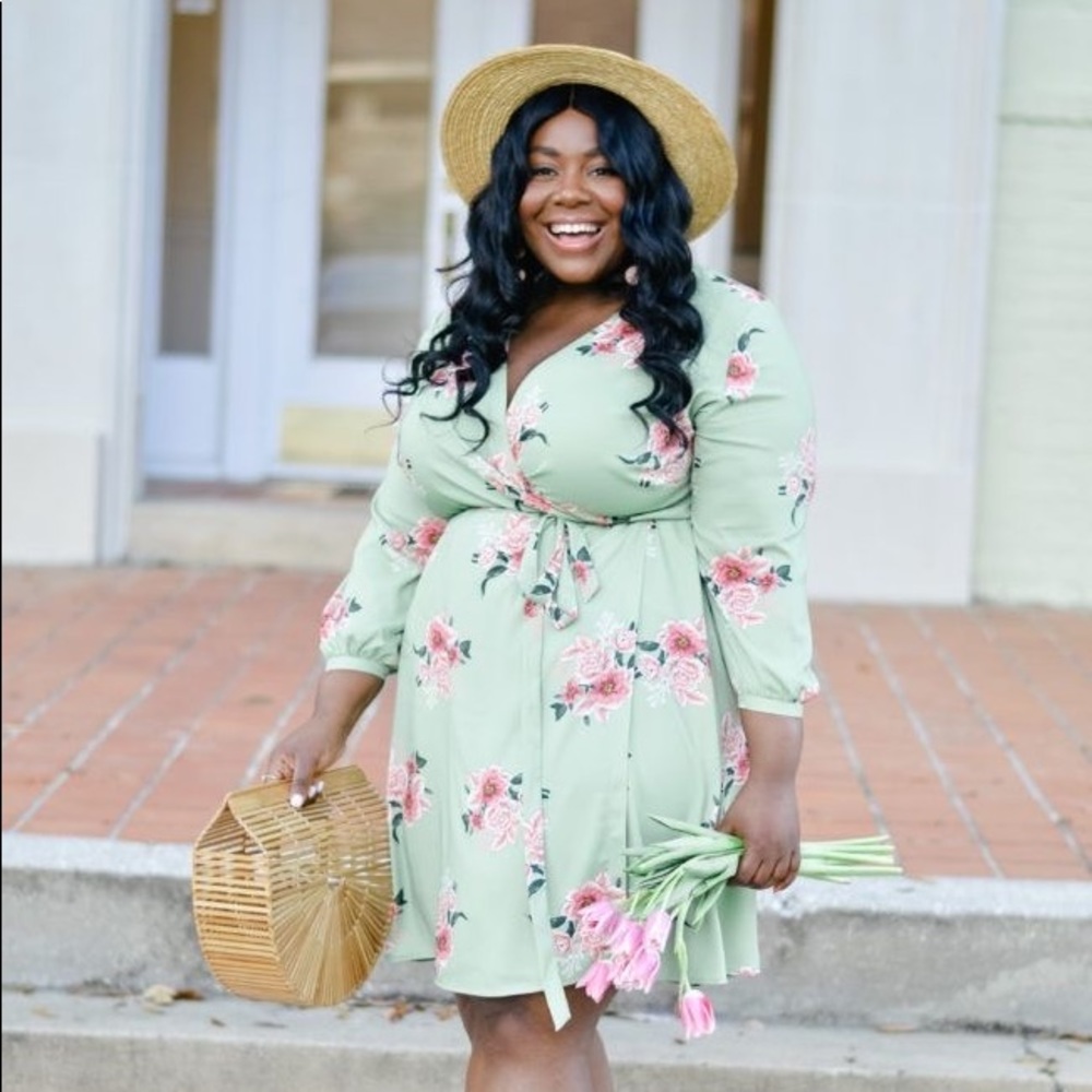 FLORAL PRINTS | PLUS SIZE MYSTERY BOX (5 ITEMS) - Picture 12 of 12